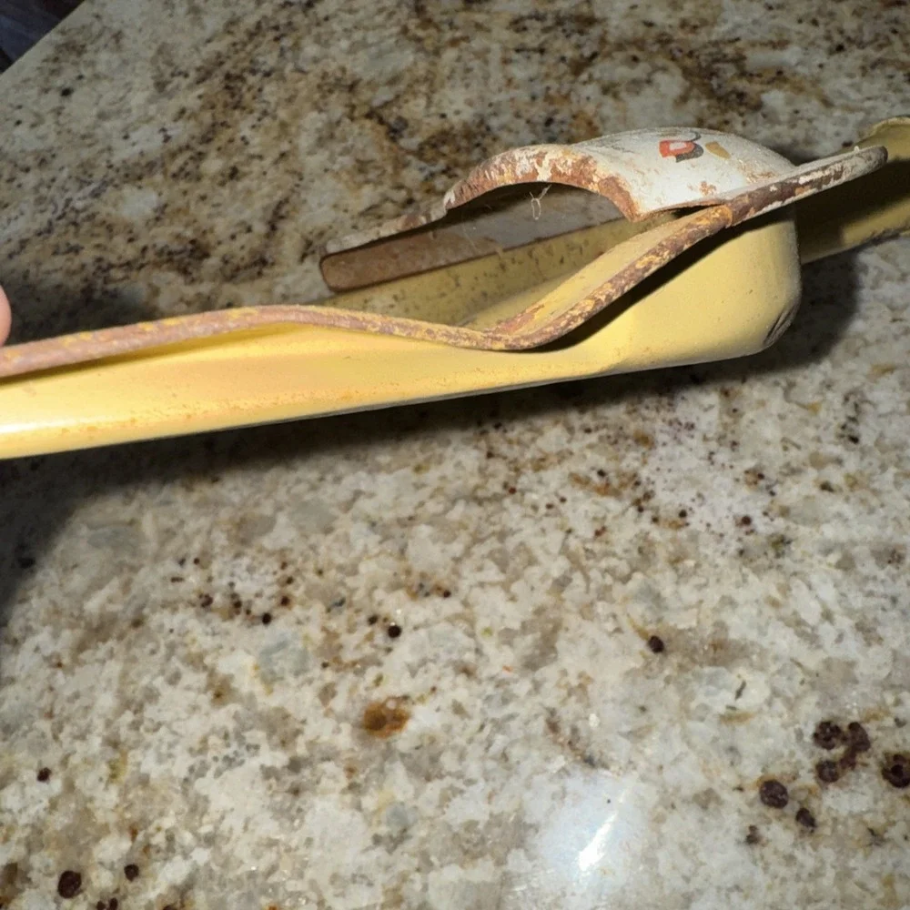 Vintage JV Reed Metal Dust Pan M. Taber Dutch Amish Folk Design Kitchen Art Prop